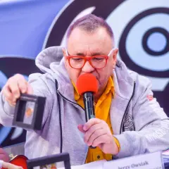 Jak kupić serduszko WOŚP - uniknij błędów podczas aukcji