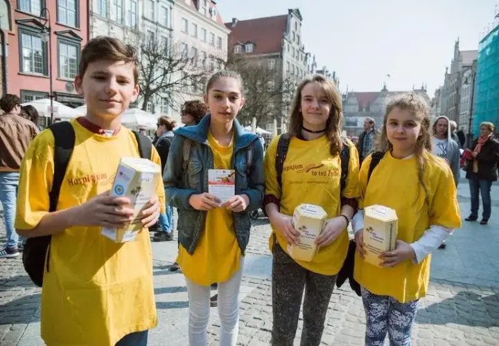 12 inspirujących pomysłów na akcje wolontariatu: od szkoły po miasto